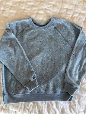 THE GREAT. Light Blue Sherpa Crewneck with Multicolor Dot Embroidery